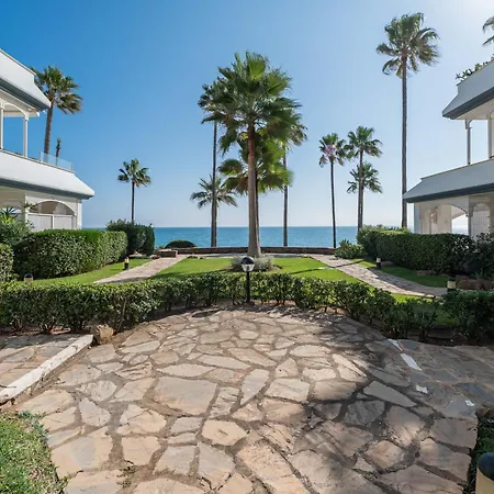 Apartment Dominion Beach Apartment *