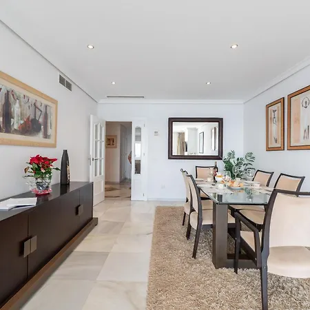 Apartment Dominion Beach Apartment Estepona