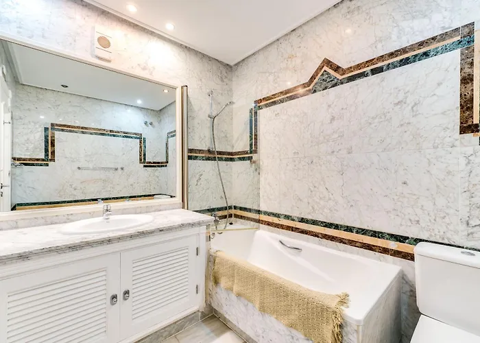 Db Lägenhet Estepona